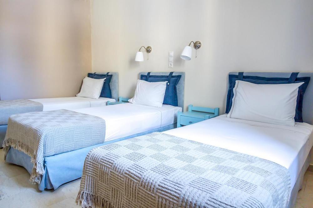 Zorbas Hotel Santorini Pyrgos Kallistis Exterior photo